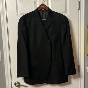 46R Hart Schaffner and Marx suit